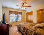 1113 Hackberry Dr - Photo 13