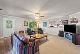 701 Berry Ln - Photo 21