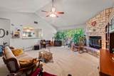 701 Berry Ln - Photo 24