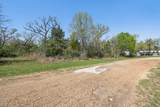411 Cowboys Dr - Photo 3