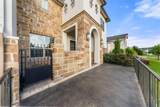 312 Bisset Ct - Photo 4
