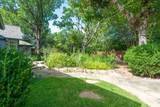 2513 Niemann Dr - Photo 32