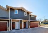 1706 Cedar Bend Dr - Photo 3