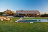 1327 Schumann Rd - Photo 32