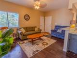 1013 Chestnut St - Photo 2