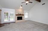 910 Garden View Dr - Photo 5