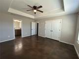 1047 Fieldstone Dr - Photo 12
