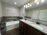1047 Fieldstone Dr - Photo 15