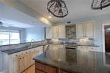 2040 Guenther Ln - Photo 15