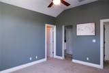 7228 Oak Shores Dr - Photo 19