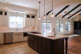 7228 Oak Shores Dr - Photo 9
