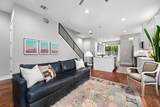 1103 Saucedo St - Photo 10