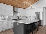 874 Lakebreeze Dr - Photo 13
