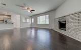 1711 Cricket Hollow Dr - Photo 3
