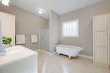 881 Saddleridge Dr - Photo 19