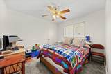 3205 Laguna Dr - Photo 18