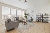801 Vaughn St - Photo 5