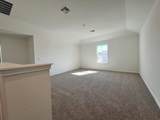 2005 Lazy Acres St - Photo 9