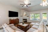 113 Hanstrom Dr - Photo 5