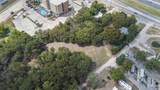 1322 Interstate 35 Freeway - Photo 17