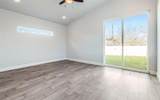 1130 Spur St - Photo 11
