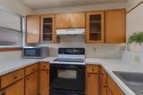 8621 Putnam Dr - Photo 13