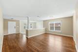 805 Catumet Dr - Photo 9