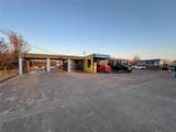 1806 Main St - Photo 3