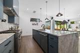 2800 Del Curto Rd - Photo 10