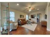 932 Lost Pines Ln - Photo 10