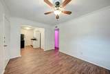 2401 Manor Rd - Photo 10