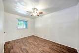 2401 Manor Rd - Photo 16