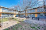 2401 Manor Rd - Photo 5