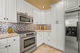 11021 Whiskey River Dr - Photo 16