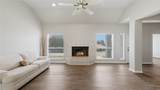 703 Lazy Bluff Ln - Photo 7