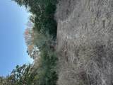 303 Fm 609 Rd - Photo 17
