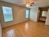 2621 Gwendolyn Ln - Photo 8