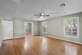 1121 Lexington St - Photo 4