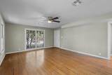 1121 Lexington St - Photo 5