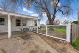 901 Valdez St - Photo 3