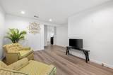 901 Valdez St - Photo 6
