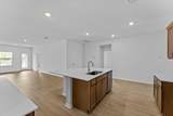 2552 Whittler Rd - Photo 15