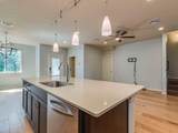 4006 Valley View Rd - Photo 3