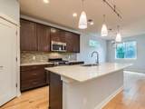 4006 Valley View Rd - Photo 4