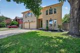 1123 Oaklands Dr - Photo 2