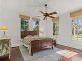 1402 Pecan St - Photo 21