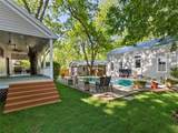 1402 Pecan St - Photo 36
