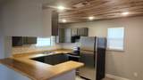 2807 Slaughter Ln - Photo 15