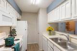1202 Thorpe Ln - Photo 3