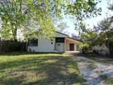 205, 207, 209 Woodward St - Photo 17